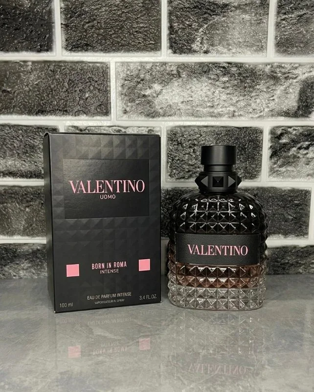 Valentino Uomo Born In Roma Intense