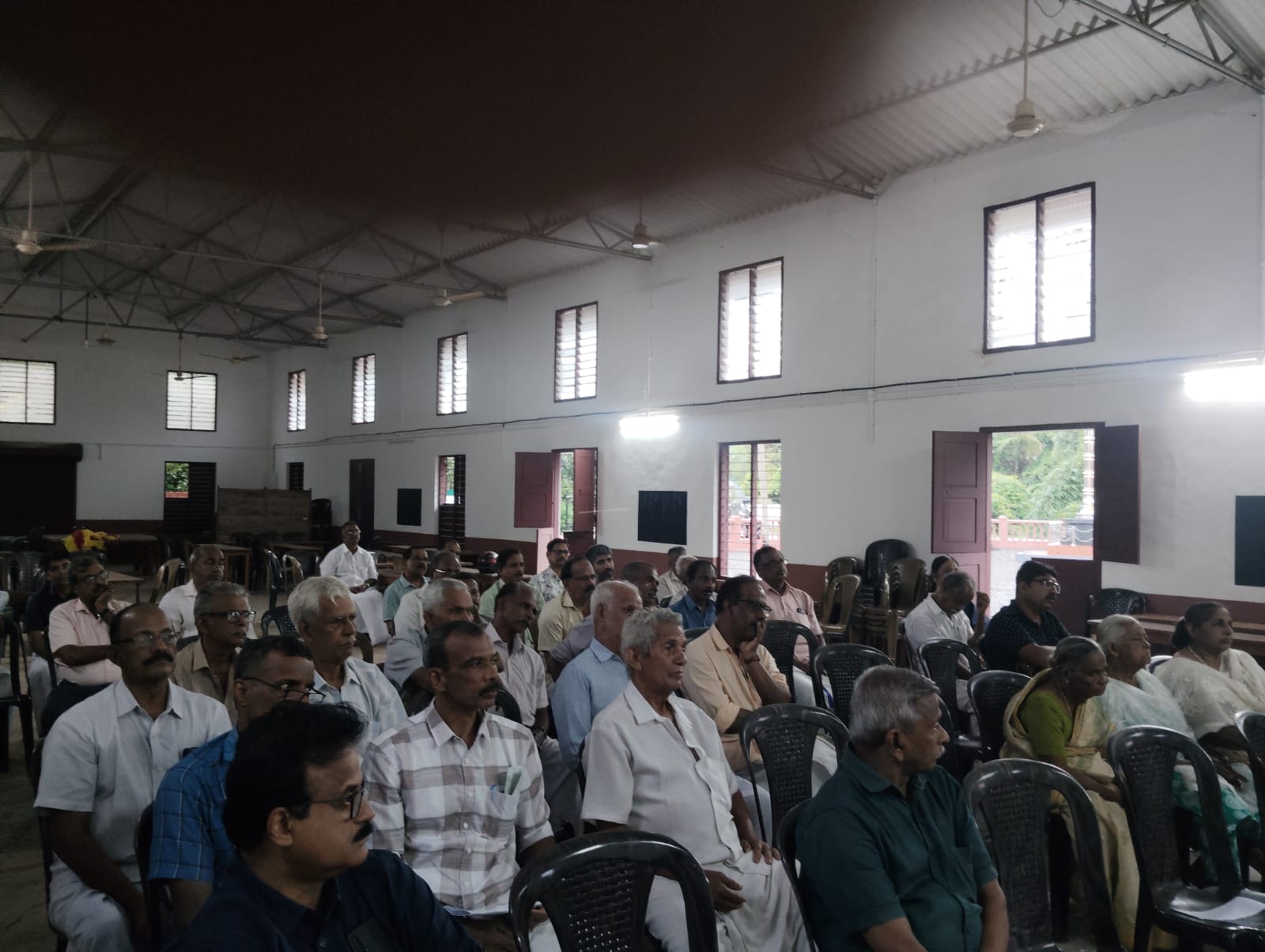 TIES Farmer Producer Company Promotes Productive Use of Fallow Lands at Agricultural Knowledge Session in Arpookara