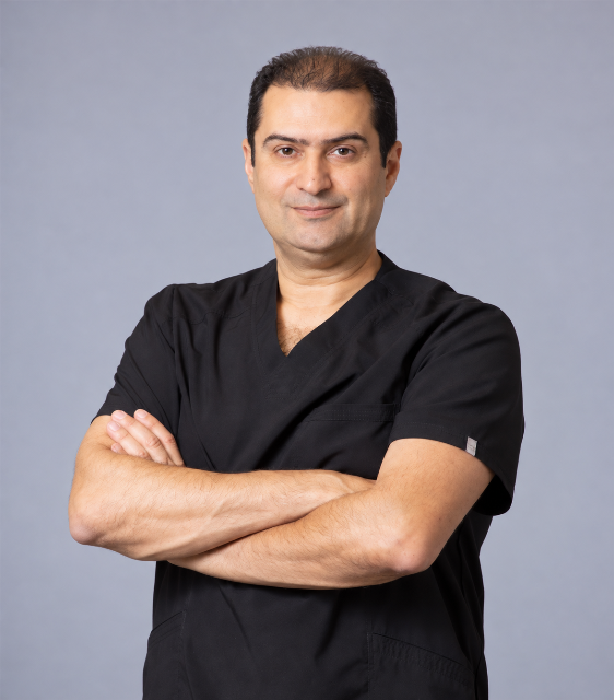 Dr. Javid Pazouki, photo 2 of 2 thumbnail