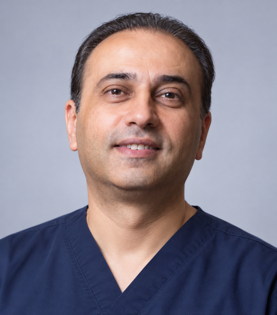 Dr. Alireza Zeynali, photo 2 of 2 thumbnail