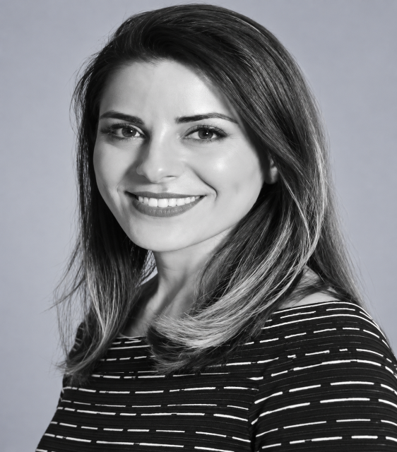 Dr. Anna Meyhami