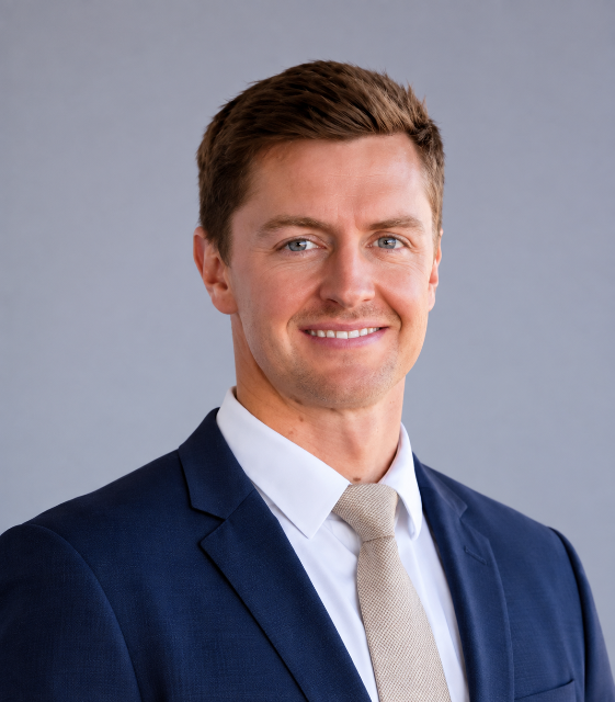 Dr. Tyler Lee, photo 1 of 3