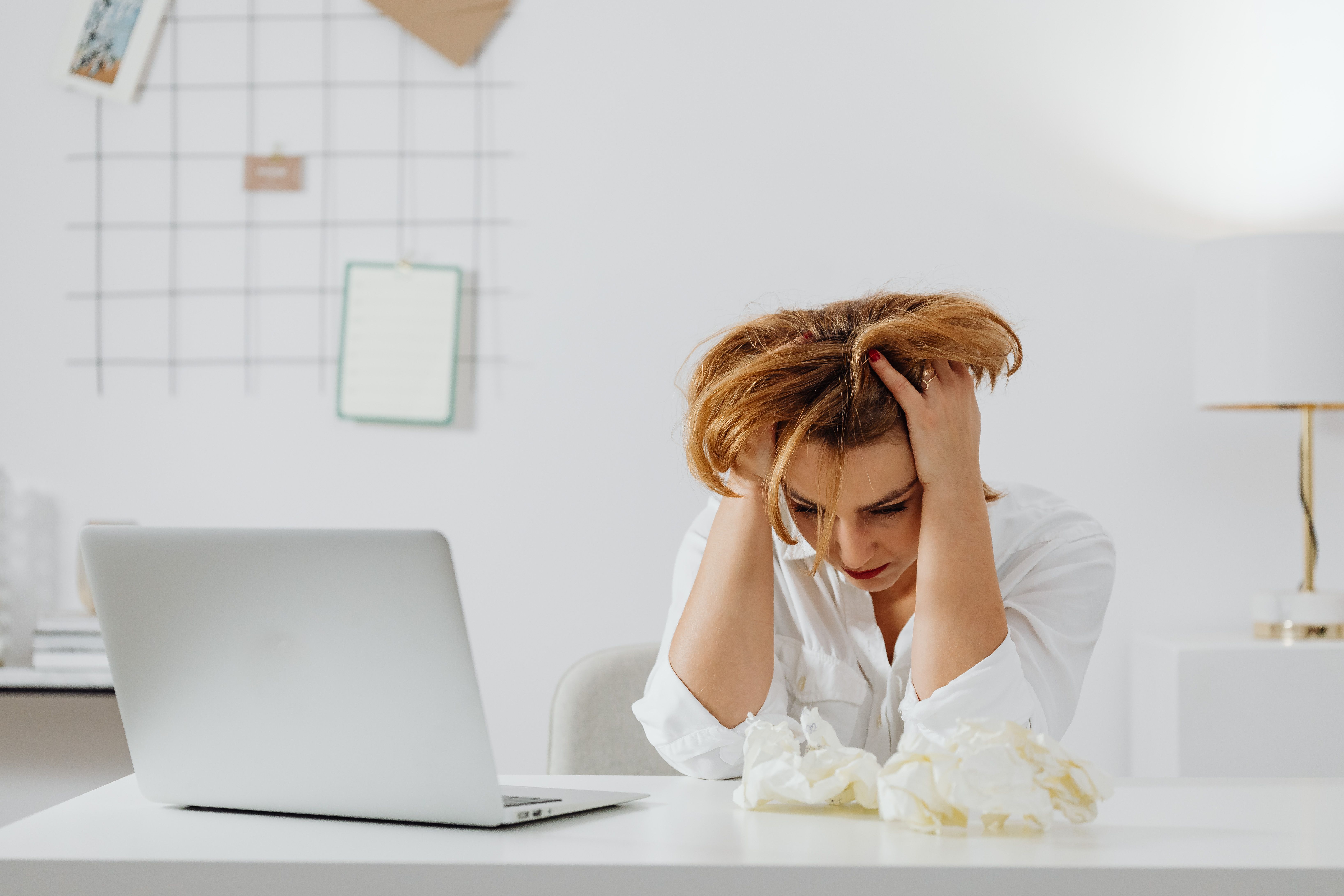 What Is Quiet Cracking at Work, and How Do You Know You're Doing It?