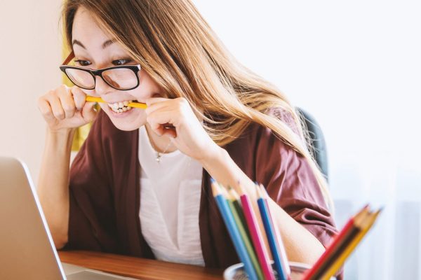 Exposing Clickbait: Why Does it Work?