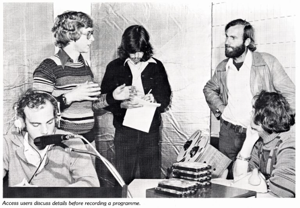 6NR 1976 Annual Report Photo, Copyright 6NR/Curtin Radio