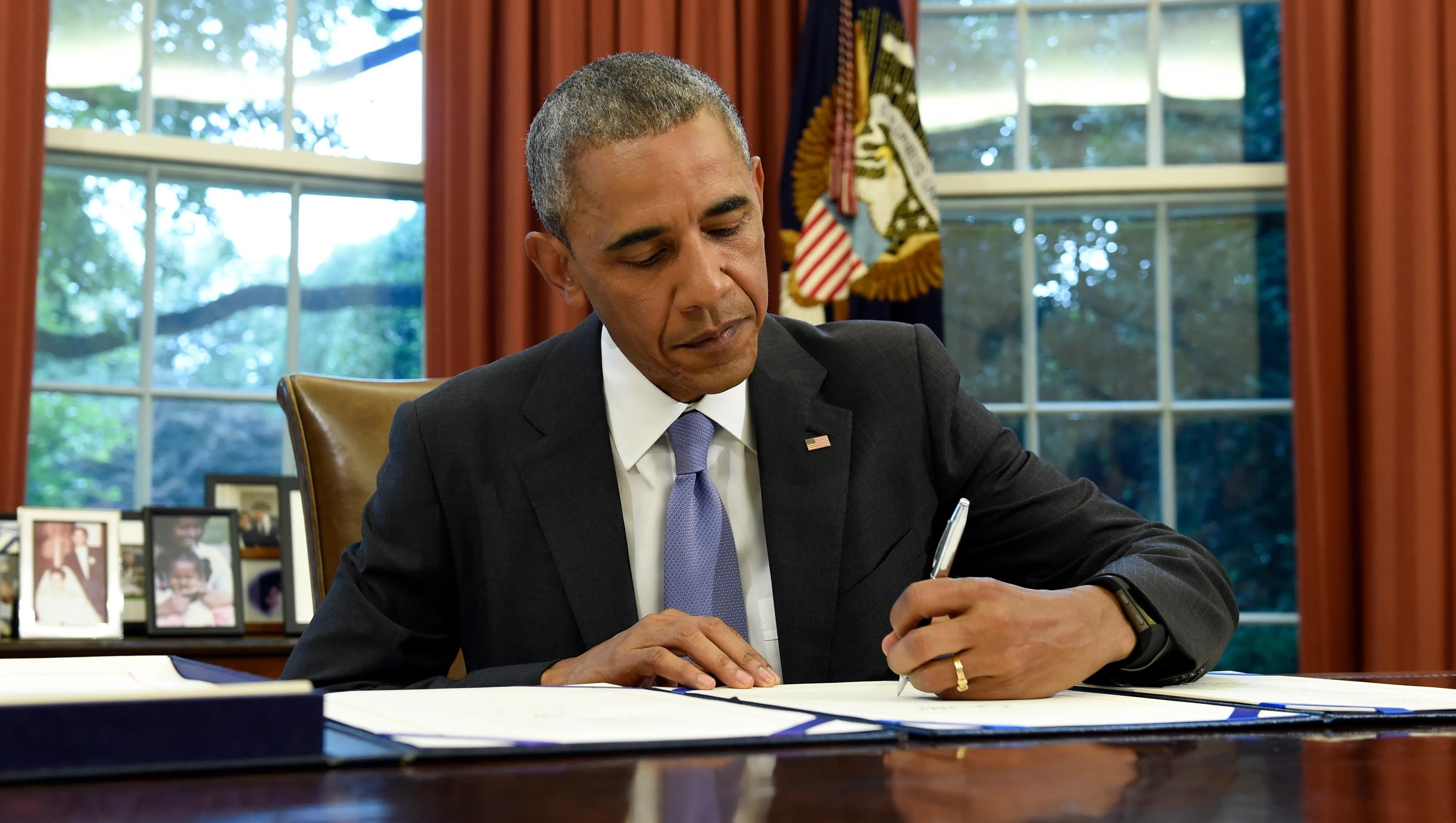 <h2>President Obama Commutes Sentence of Firm Pro Bono Client</h2>