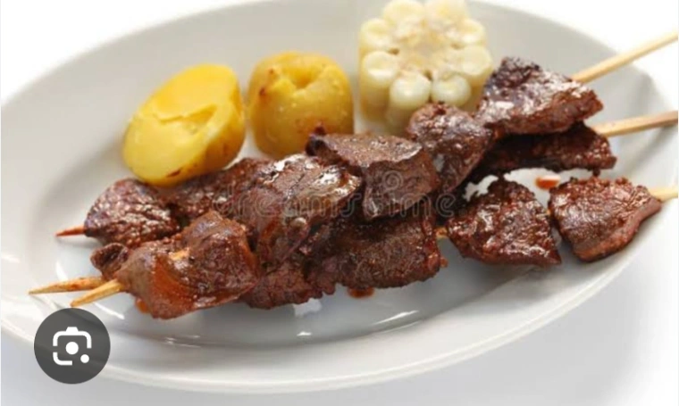 Porción de Anticucho