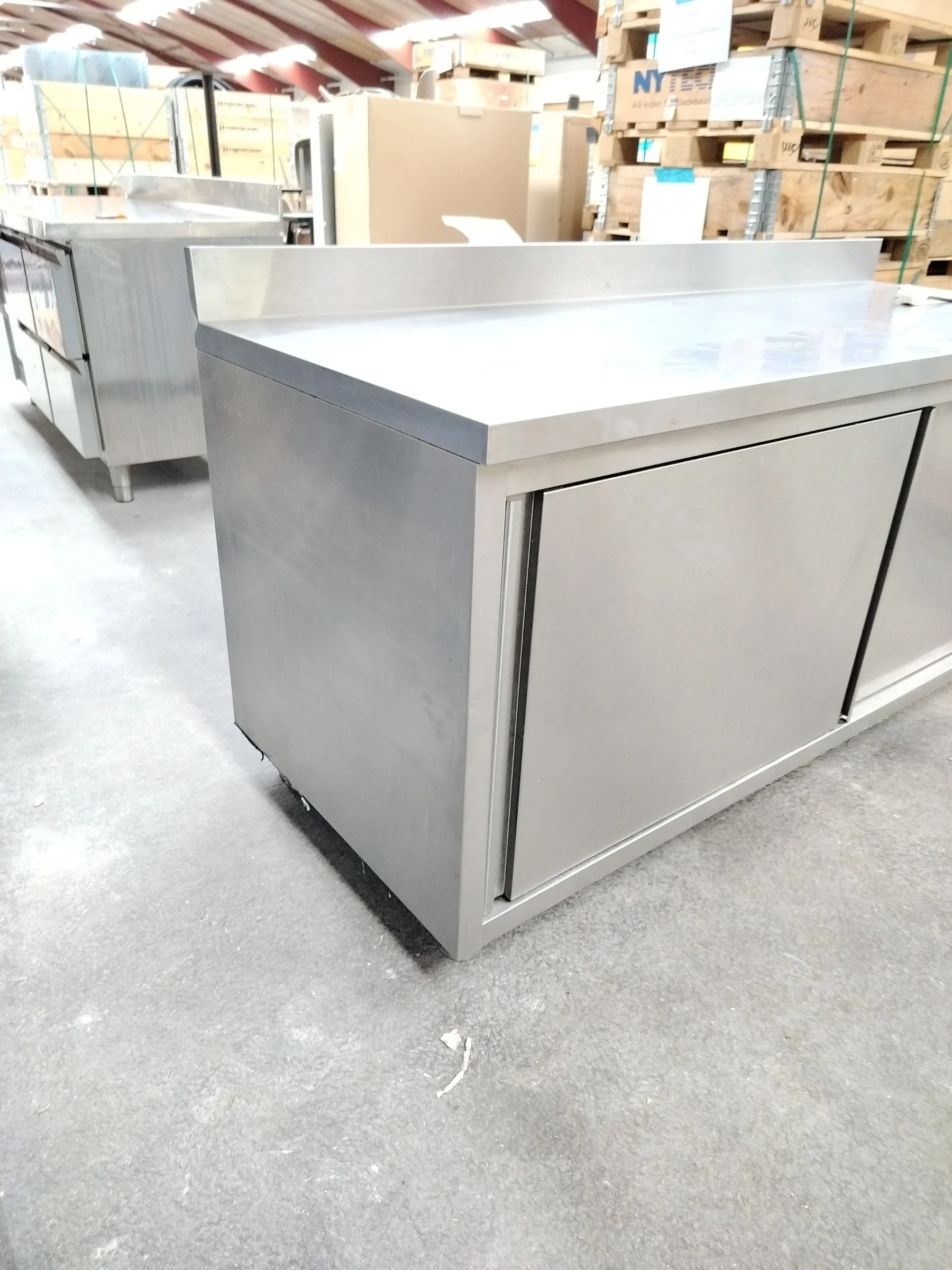 Rustfrit stålbord m. skydelåger