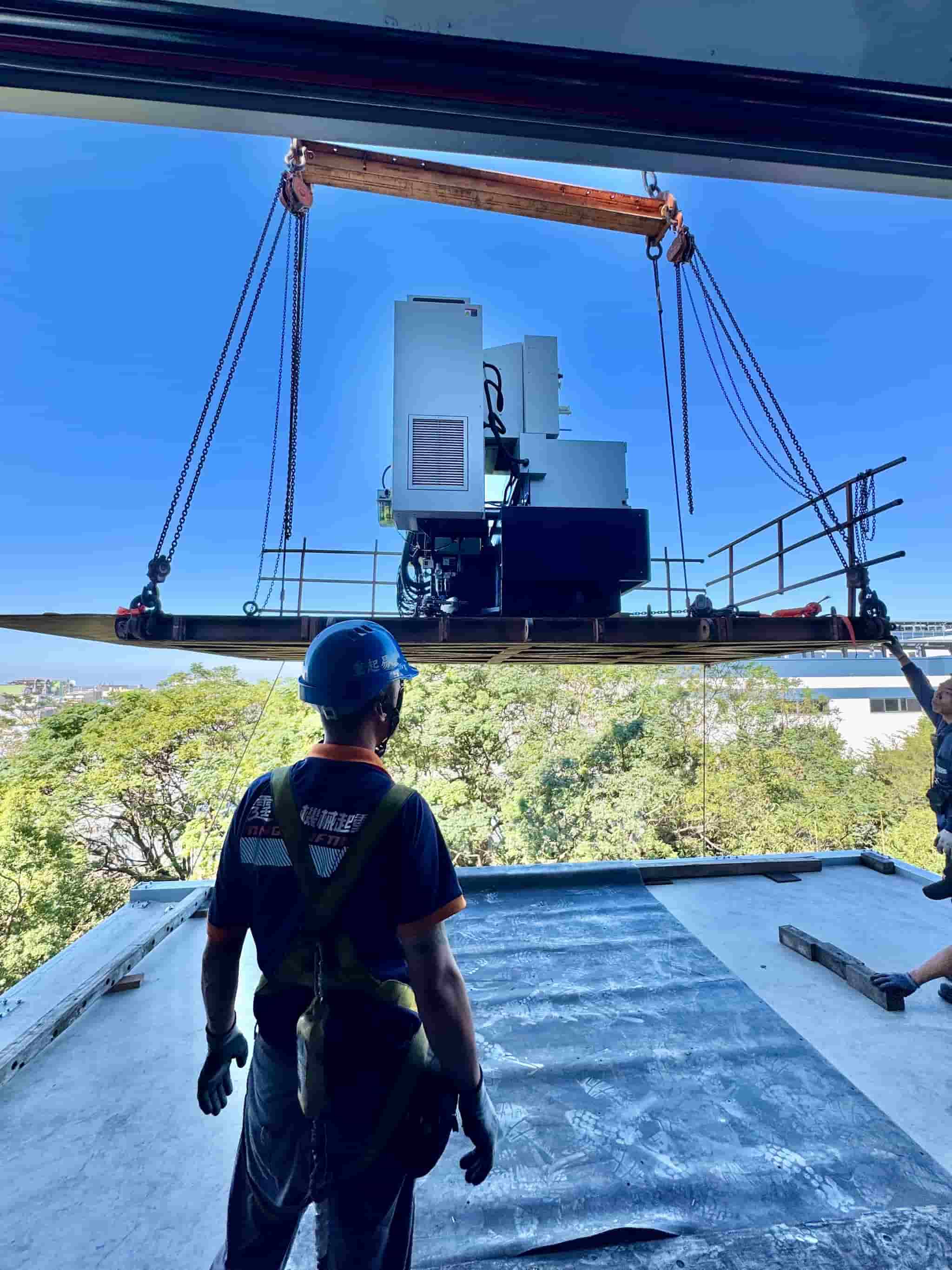 吊掛平台高空作業 相片 2