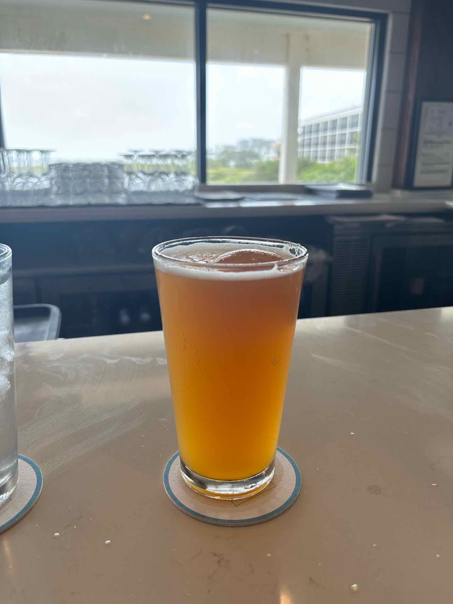 Community photo of a Blue Moon Belgian White Wheat Beer drink: At Oceanic, great brew.