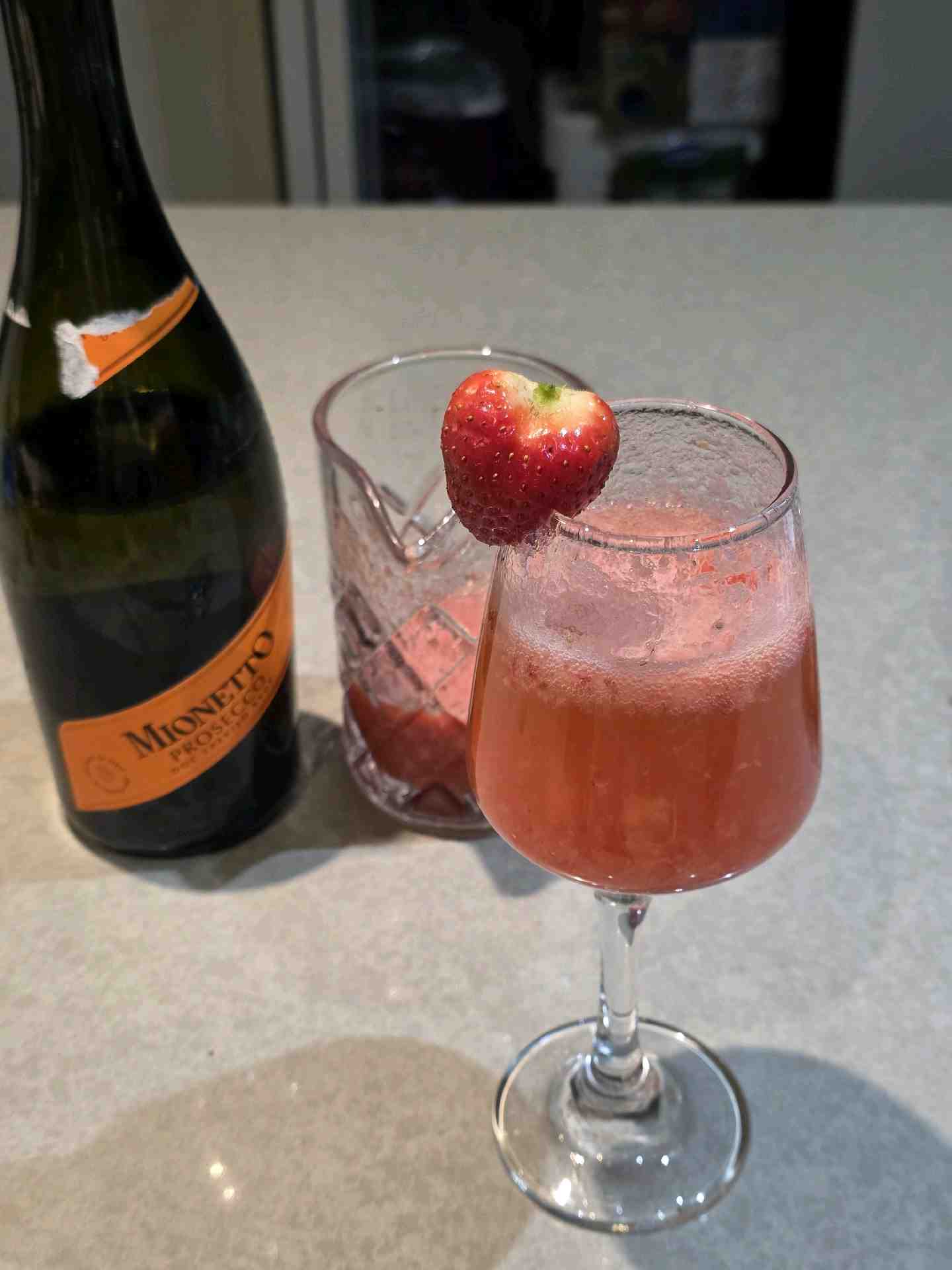 Community photo of a Rossini cocktail: Add 1 oz cane syurp and 1/4 oz grenadine would be better