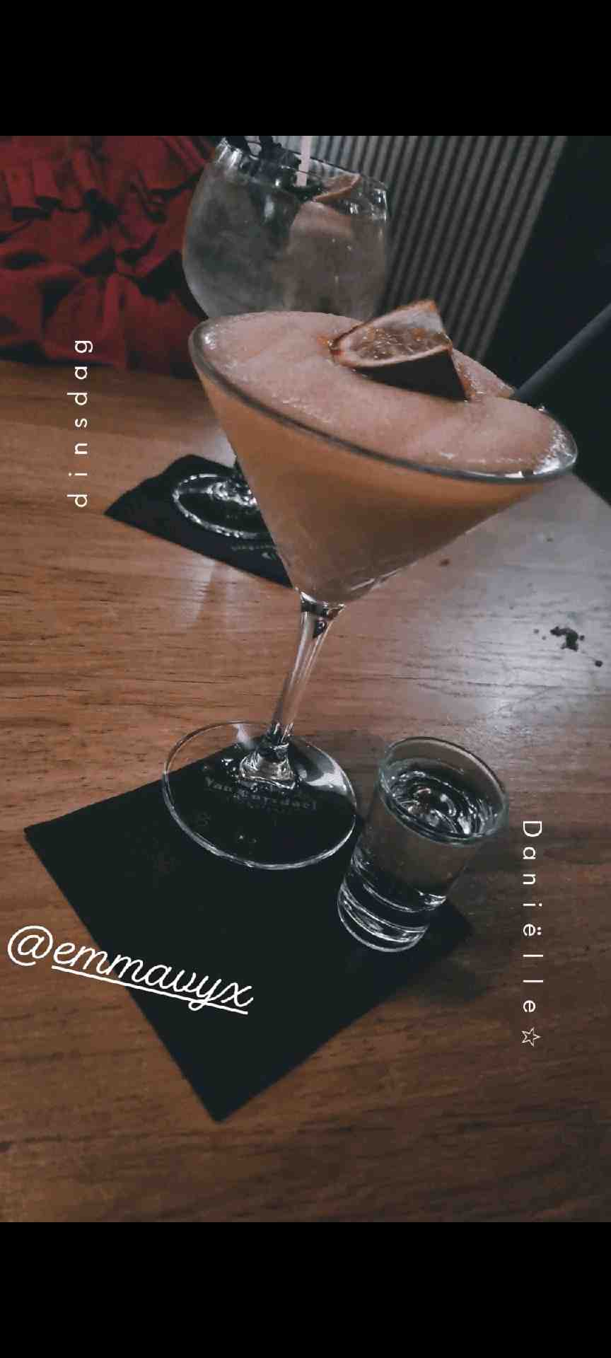Community photo of a Frozen Pornstar Martini cocktail: Avondje met Emma. ~ Ruysdael