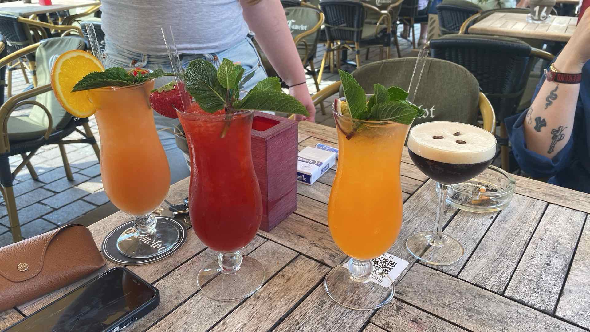 Community photo of a Sex on the Beach cocktail: (De linkse) echt heel erg lekker!! Verfrissend ook.