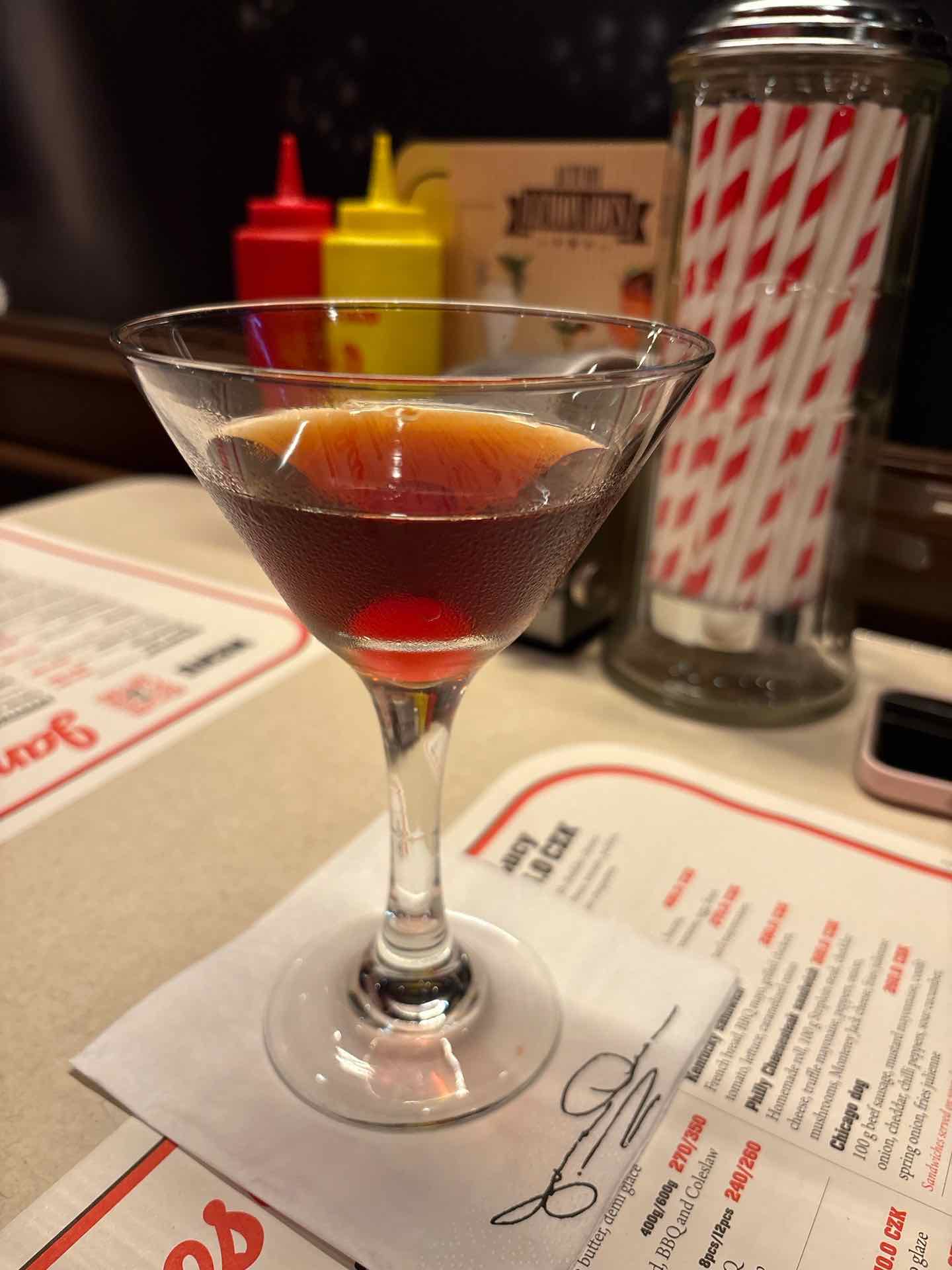 Community photo of a Manhattan at Hlavní město Praha, Česko