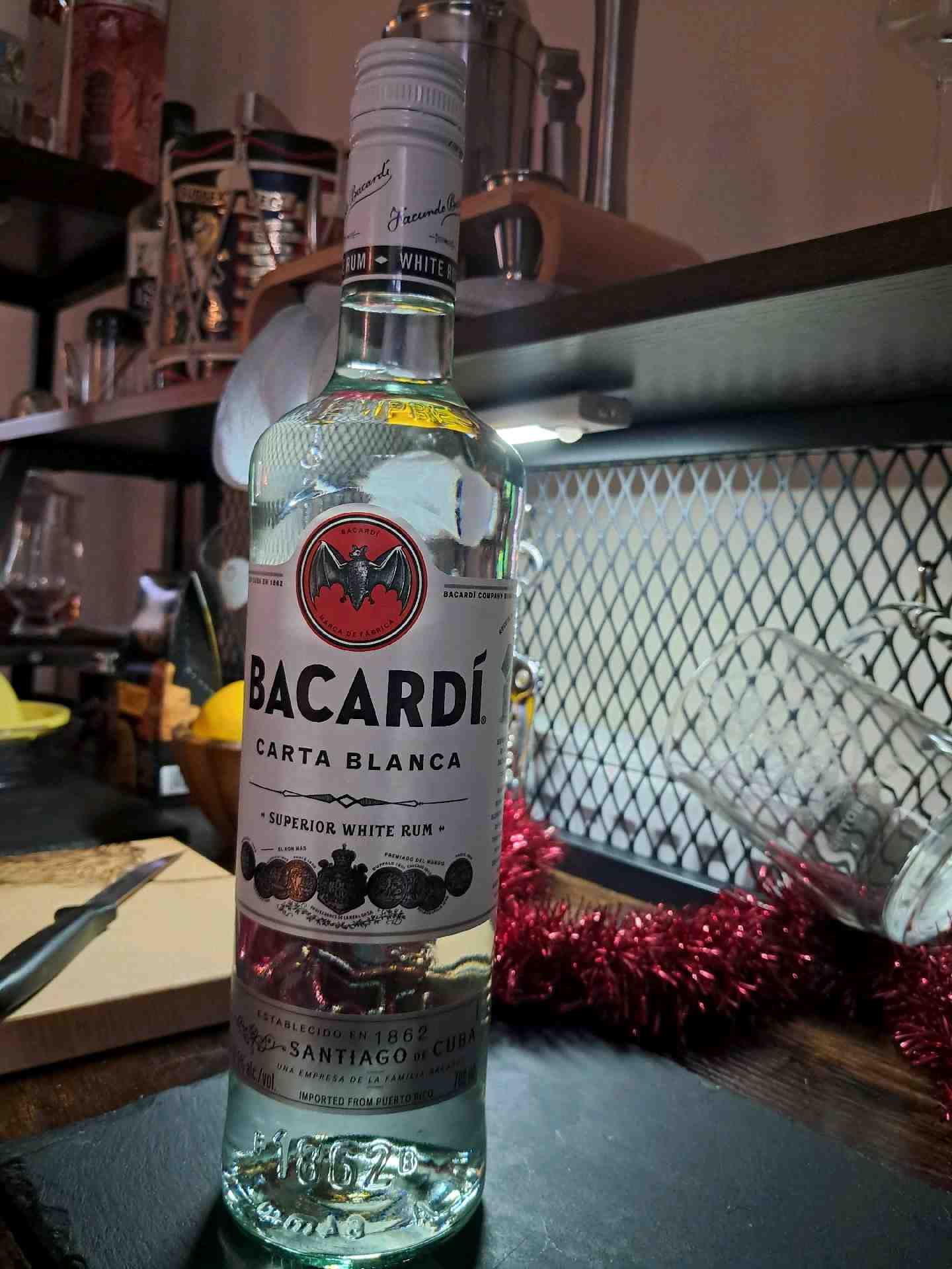 Community photo of a Bacardí Superior White Rum drink