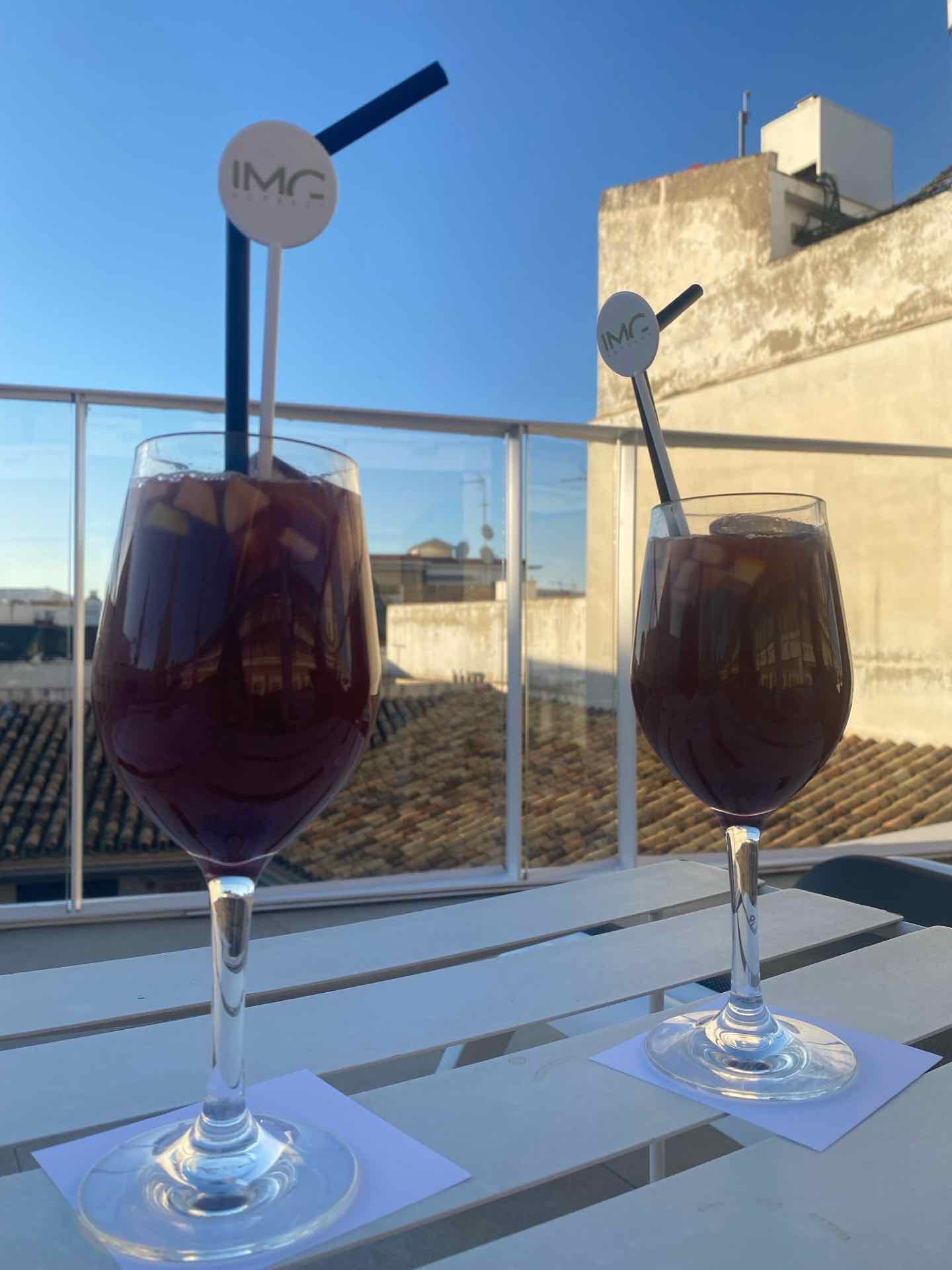 Community photo of a Red Sangria cocktail: YUM, vooral met spa rood er in!