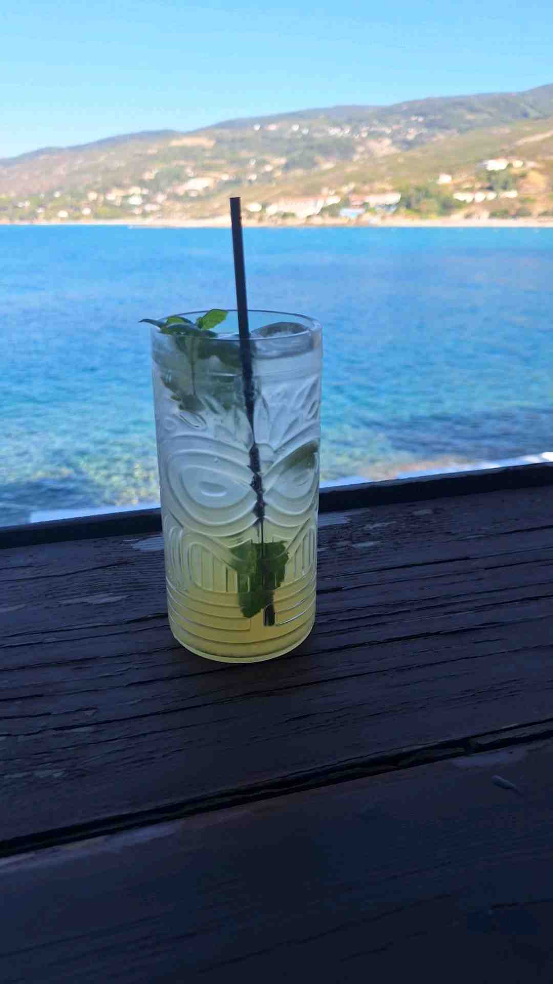Community photo of a Mojito cocktail: Very refreshing, great taste. Nothing i would change about it.