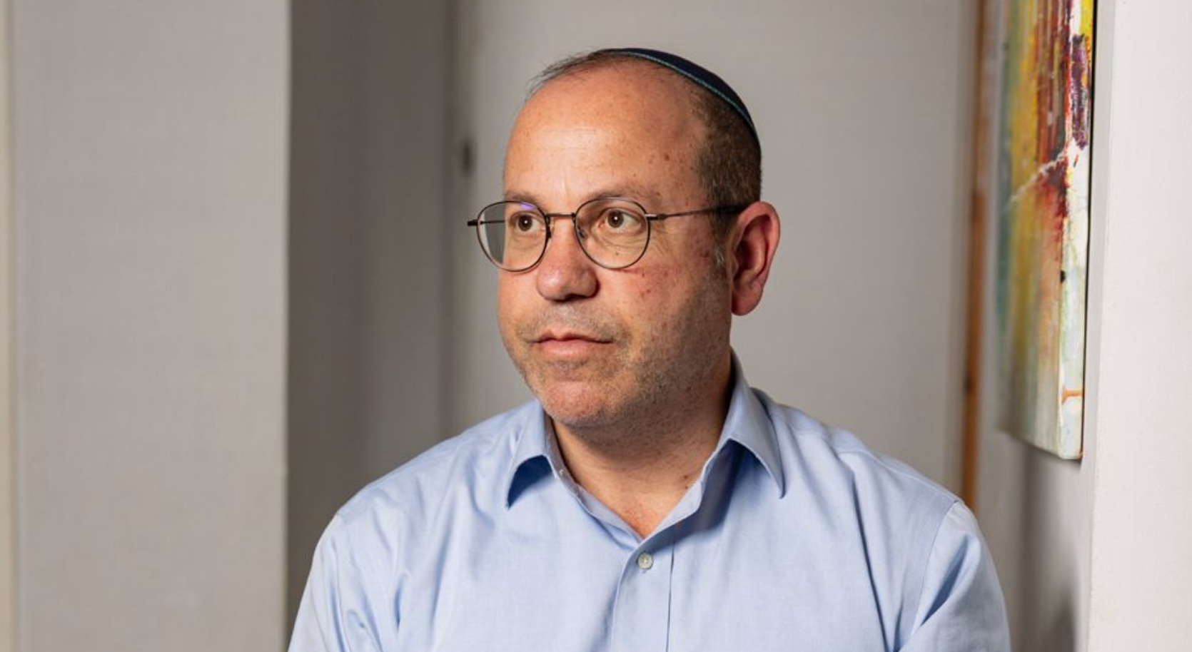 ד"ר צביקה מור