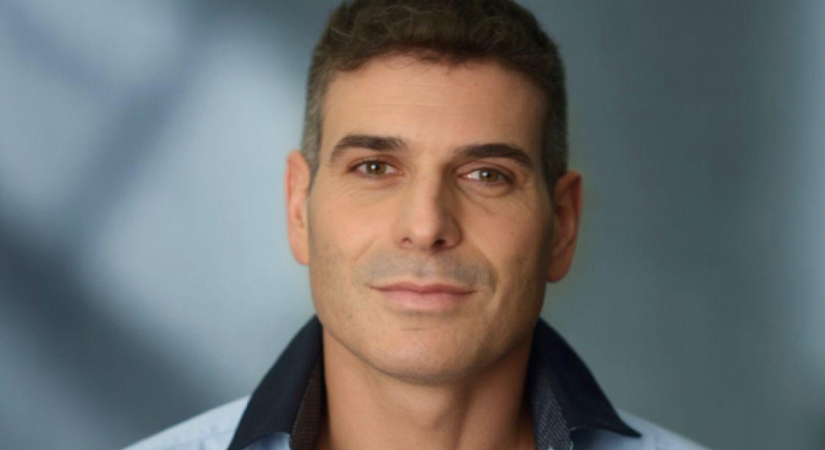 עידן יעקבס
