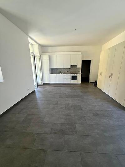 2 camere da letto 1 bagno Appartamento/Condominio