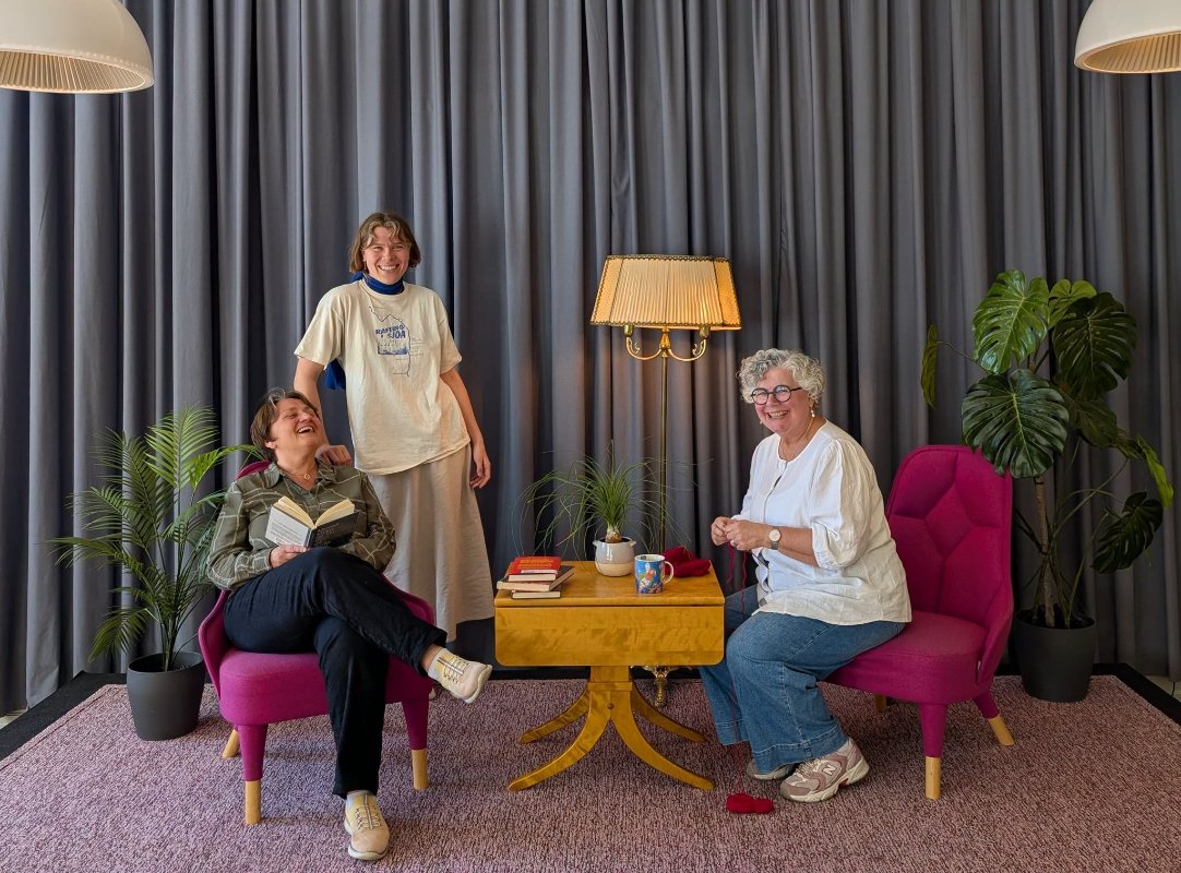 Sitt og lytt-leserne Mariann, Cathrine og Trine