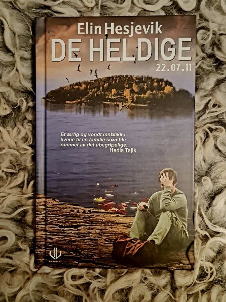Forside "De heldige"