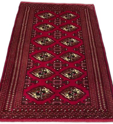 Perspective view of the rug