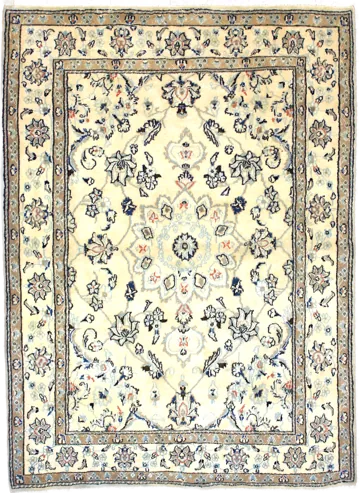 Complete view of the rug