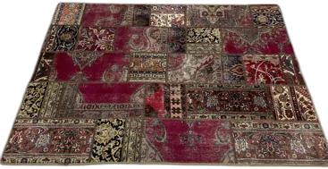 Perspective view of the rug