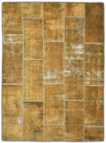 Complete view of the rug