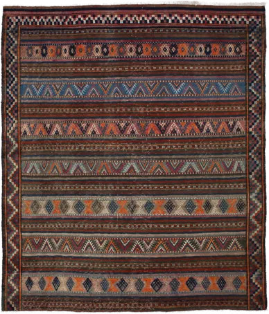 Complete view of the rug