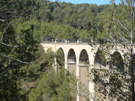 Ruta en bicicleta por la Vía Verde en Horta de Sant Joan