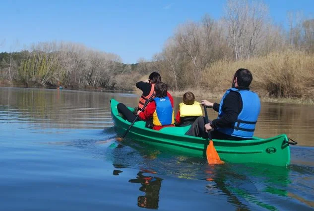 Kayak tramo 2 sobranigues colomers comarques del girones y baix emporda ideal familias — Canoa ter