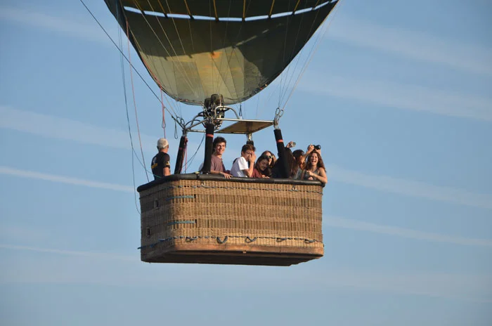 Volar en globo vuelos en globo bages manresa vistas montserrat — Globo bages cesa pq
