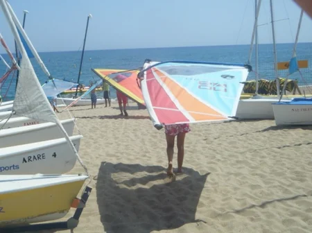 Curso de windsurf en Calella