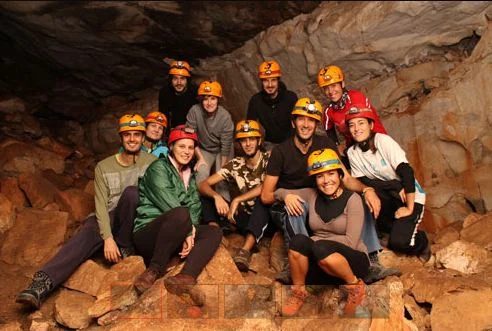 Espeleologia exploracion de cuevas en la sierra de aracena — Espeleoaracena