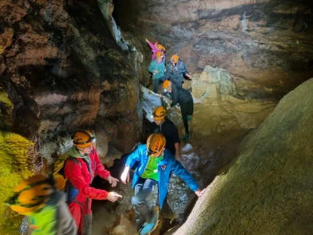 Cueva de la Galiana, espeleología en Soria