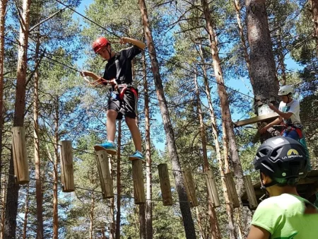 Parque de Cuerdas, Tirolinas El Amogable
