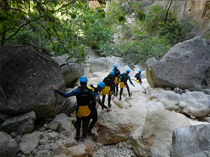 Barranco garganta verde — Gv1