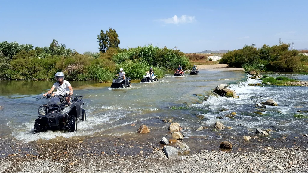 Rutas en quad en malaga — 2 quad en malaga