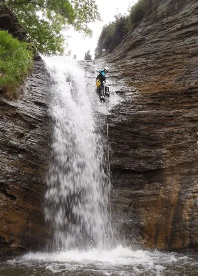 Barranco de chorretones — Barranca chorretones rappel cascada