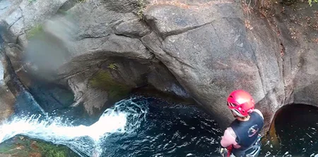 Barranco de Arbillas, en la Sierra de Gredos