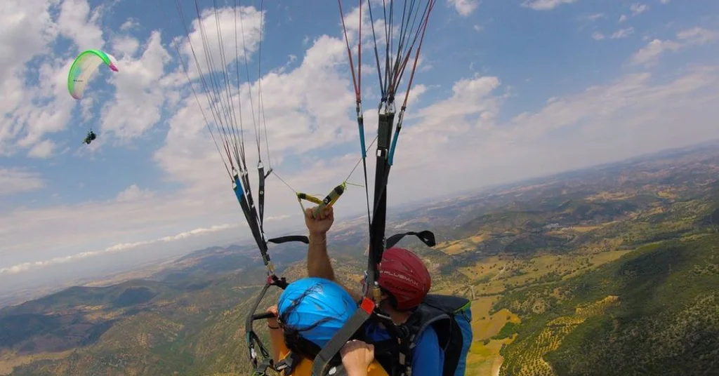Vuelo en parapente en cadiz en algodonales — Parapente algodonales