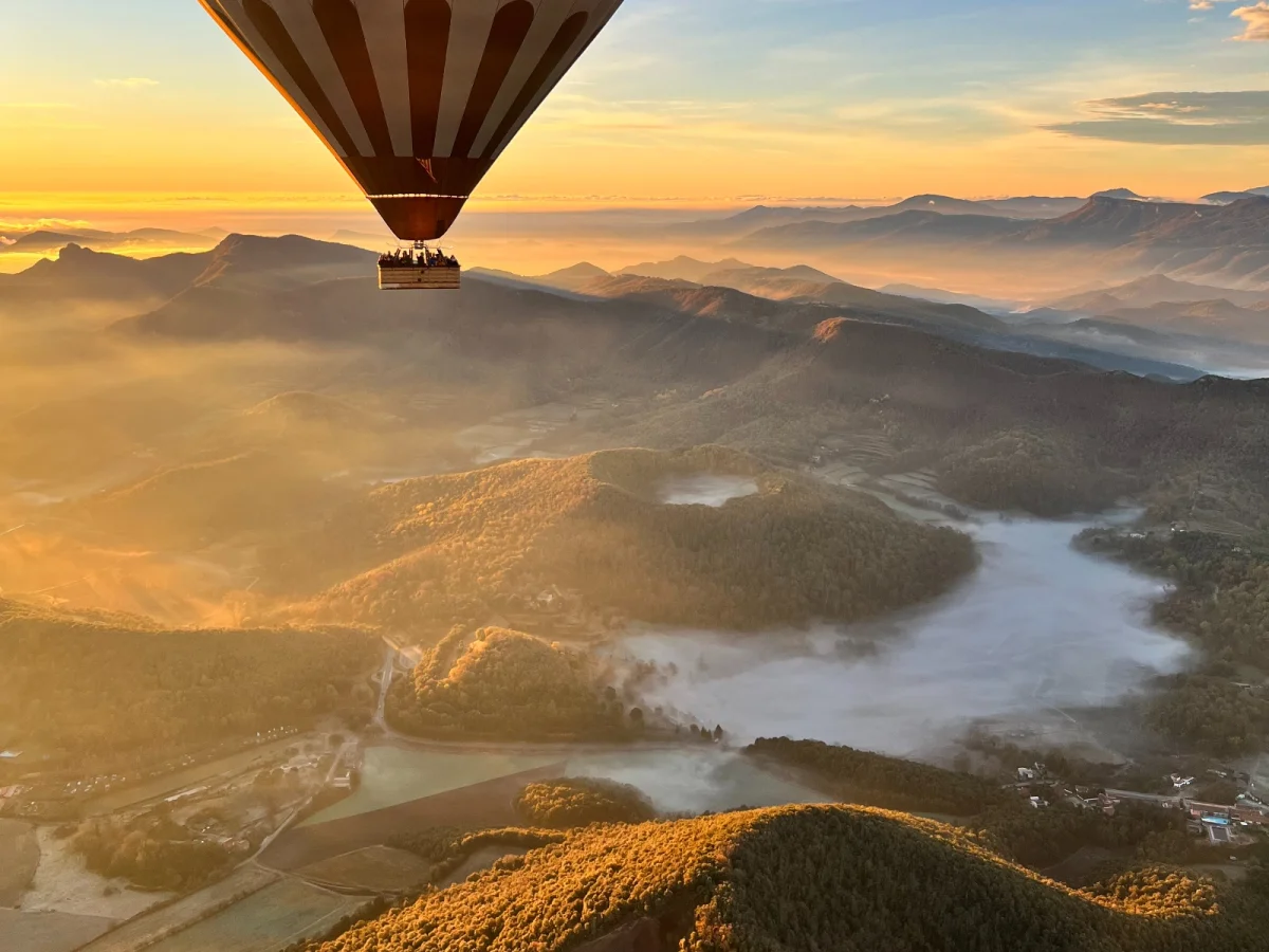 Imagen de Vuelo en globo exclusivo sobre La Garrotxa