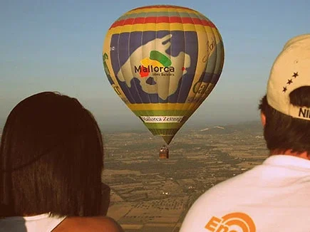 Publicidad en globo aerostático en Mallorca