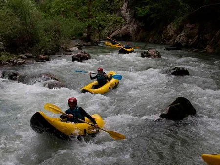 Canoa-raft en Los Picos de Europa