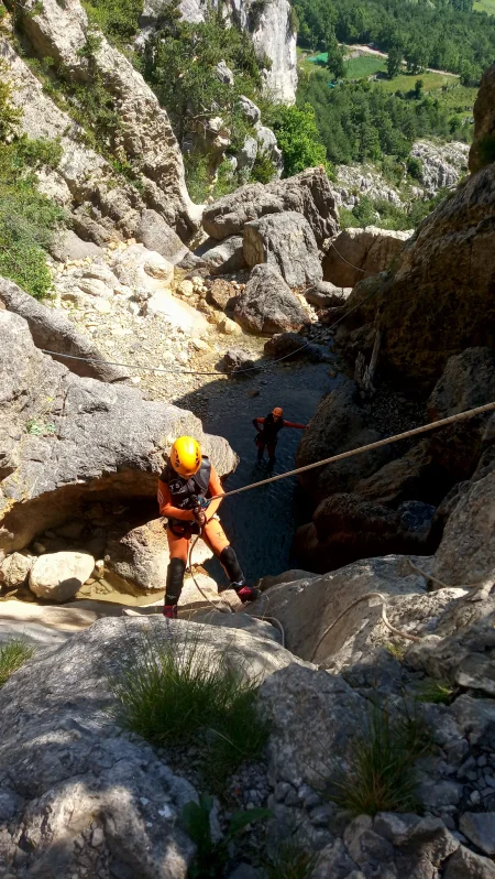 Barranco de Perles en Lleida. Iniciación