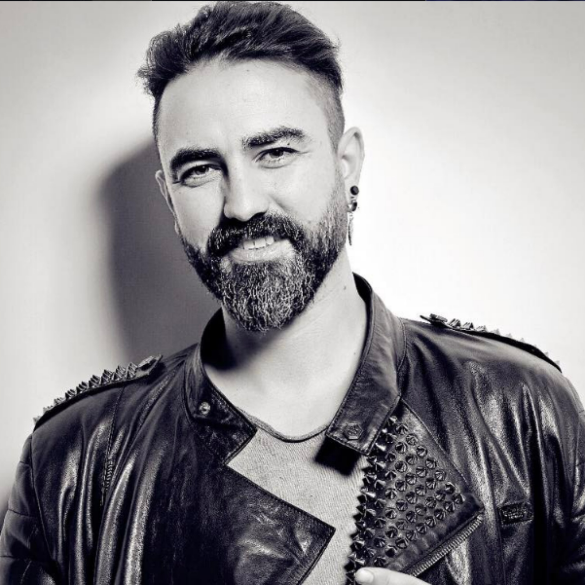DJ MURAT HENDES profile