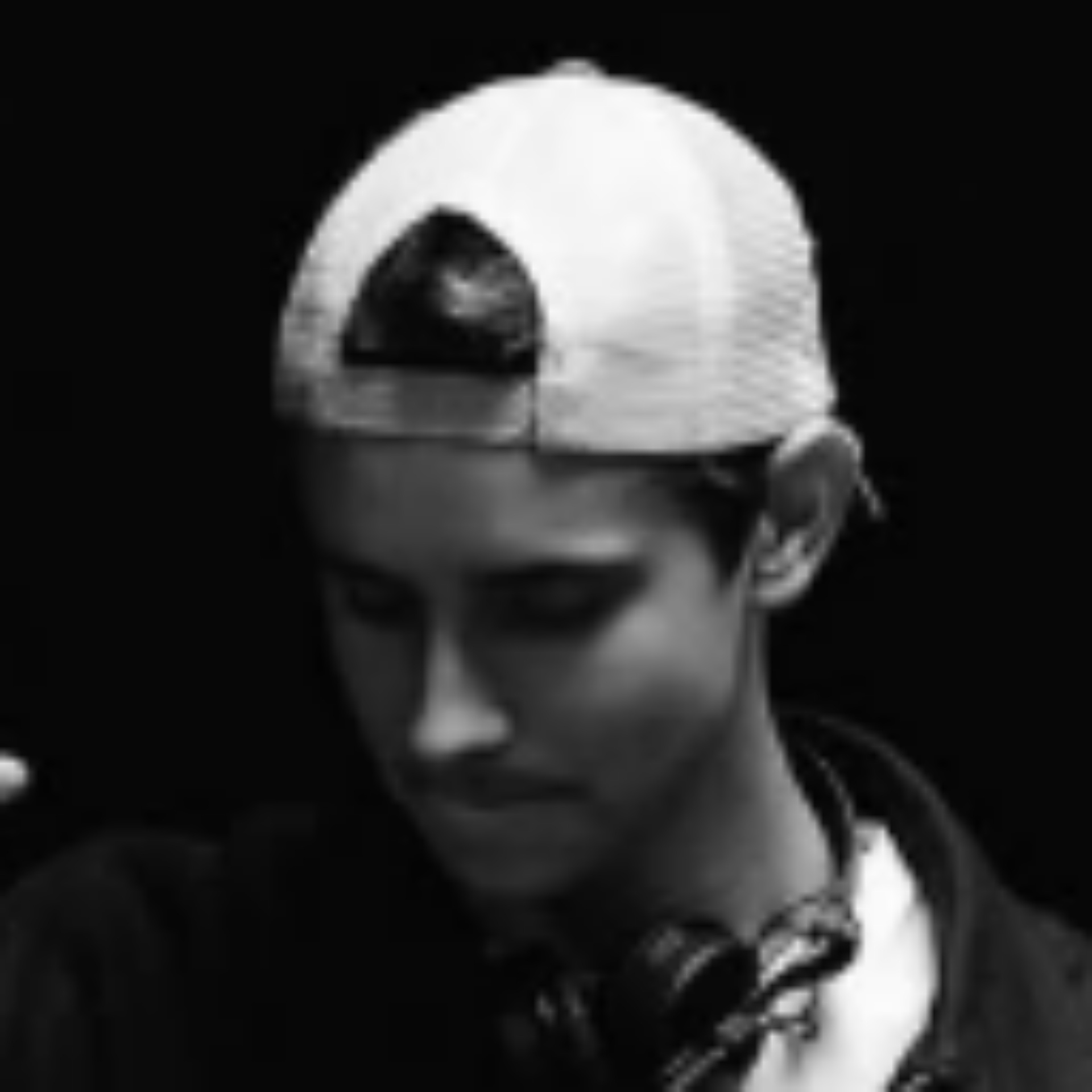 MAX FRANZ profile