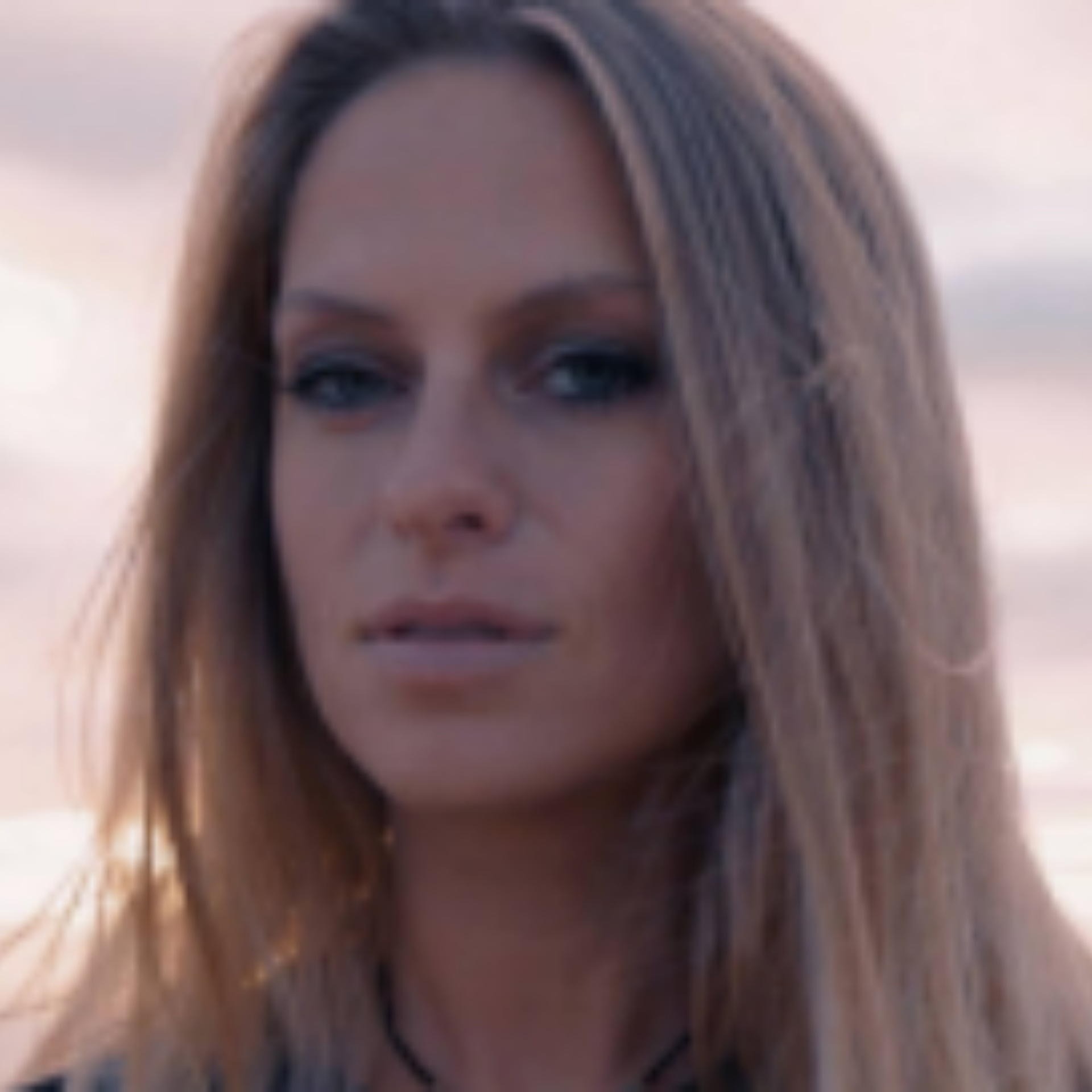 Nora En Pure profile